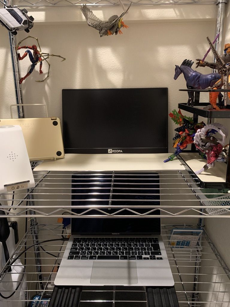 【自宅にワークスペース】アルミラックで自作スタンディングデスク