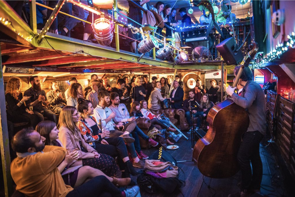 Tamesis Dock—live music [3]