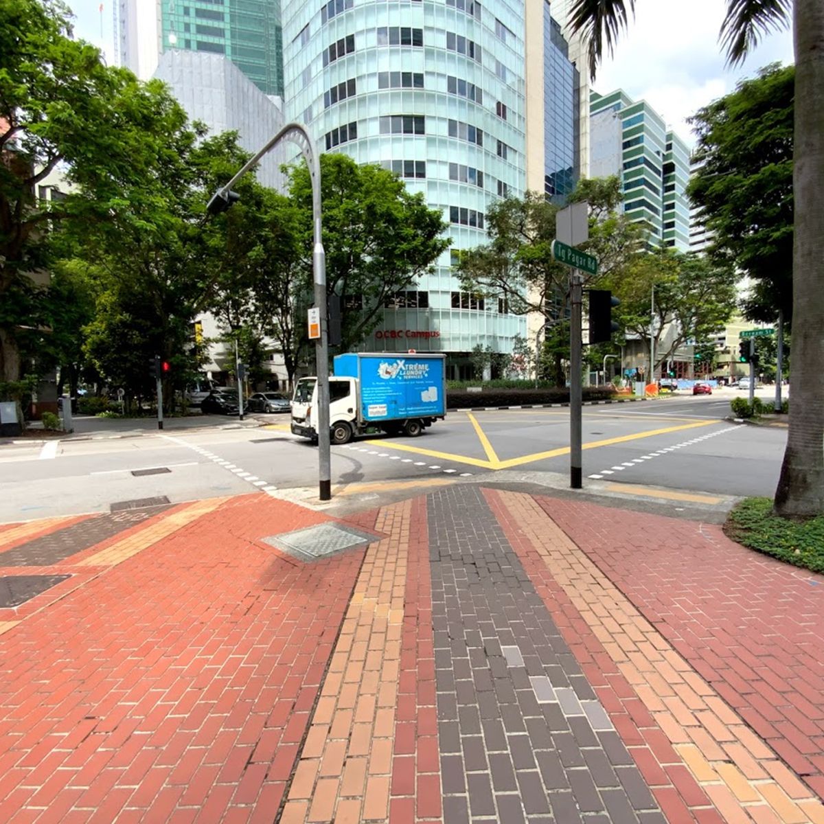 Towards Tanjong Pagar Road