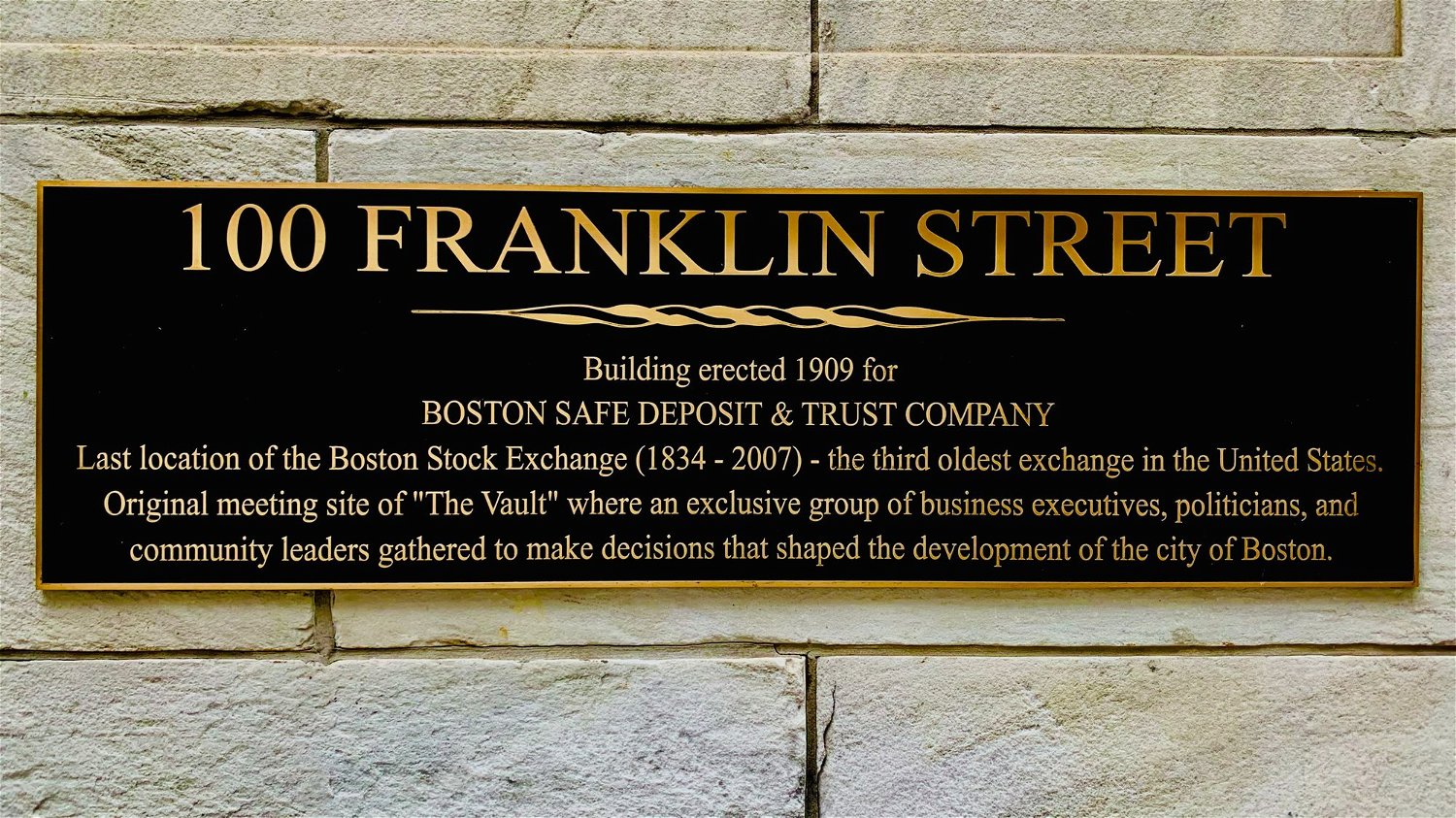 100 Franklin St, Boston